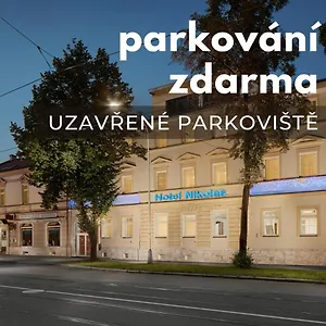rezervovat zde